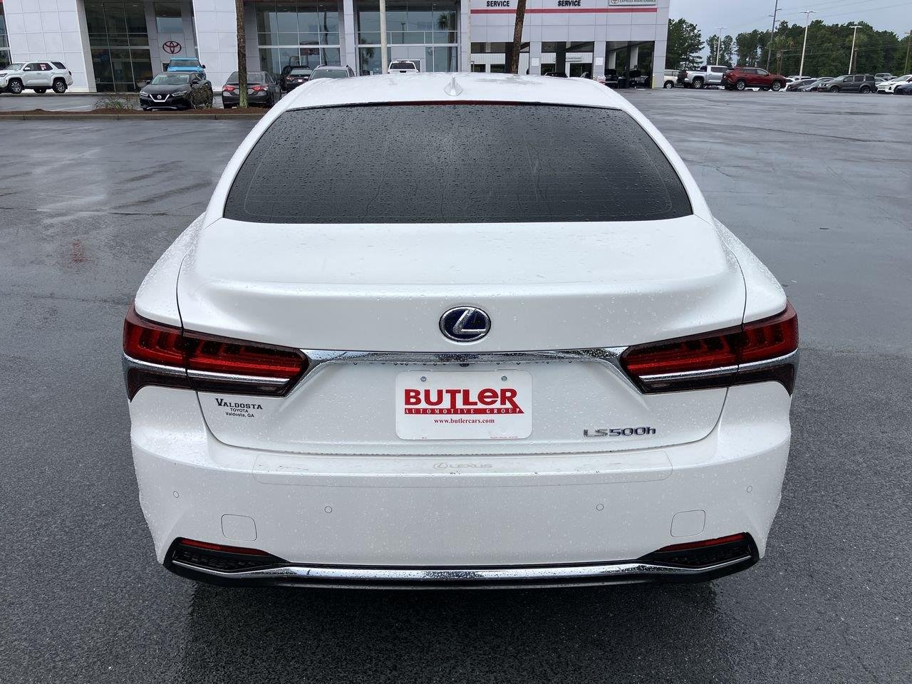Used 2018 White (Eminent White Pearl) Lexus 500h image 4