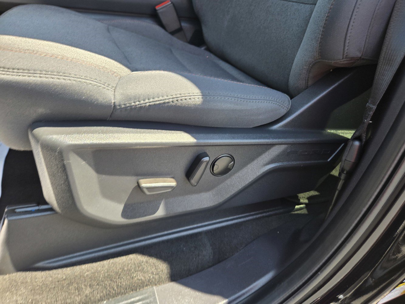 Used 2025 Black Ford Active image 23