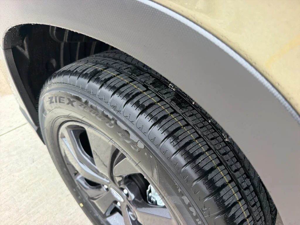 New 2027 AUTUMN GREEN METALLIC Subaru Premium image 9