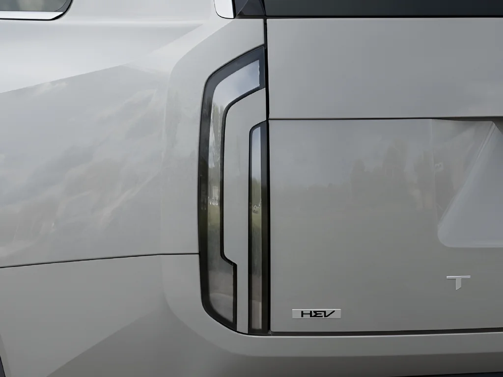 New 2027 Ivory Silver Kia EX image 12