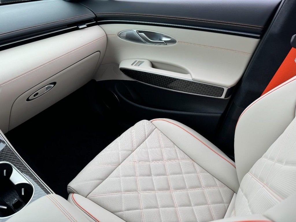 2026 GENESIS GV70 Sport Prestige - Photo 13