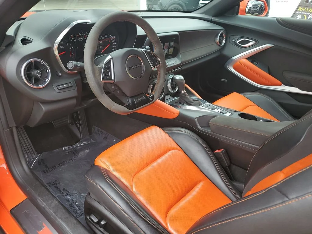 Used 2018 CRUSH Chevrolet 2SS image 17