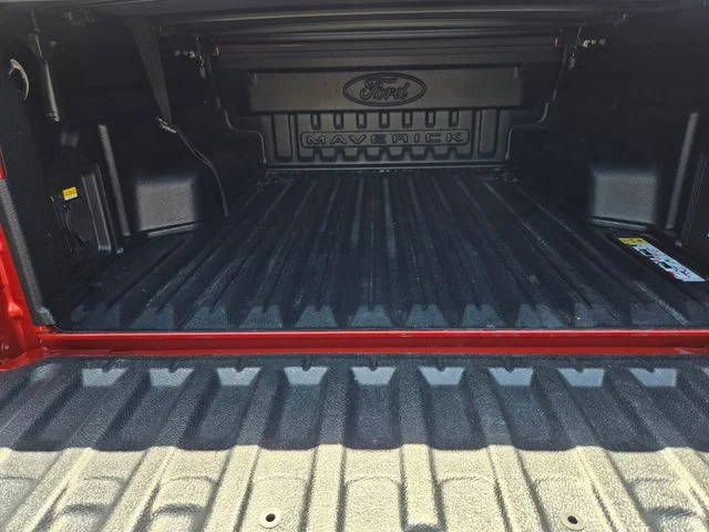 Used 2024 Red Ford XLT image 17