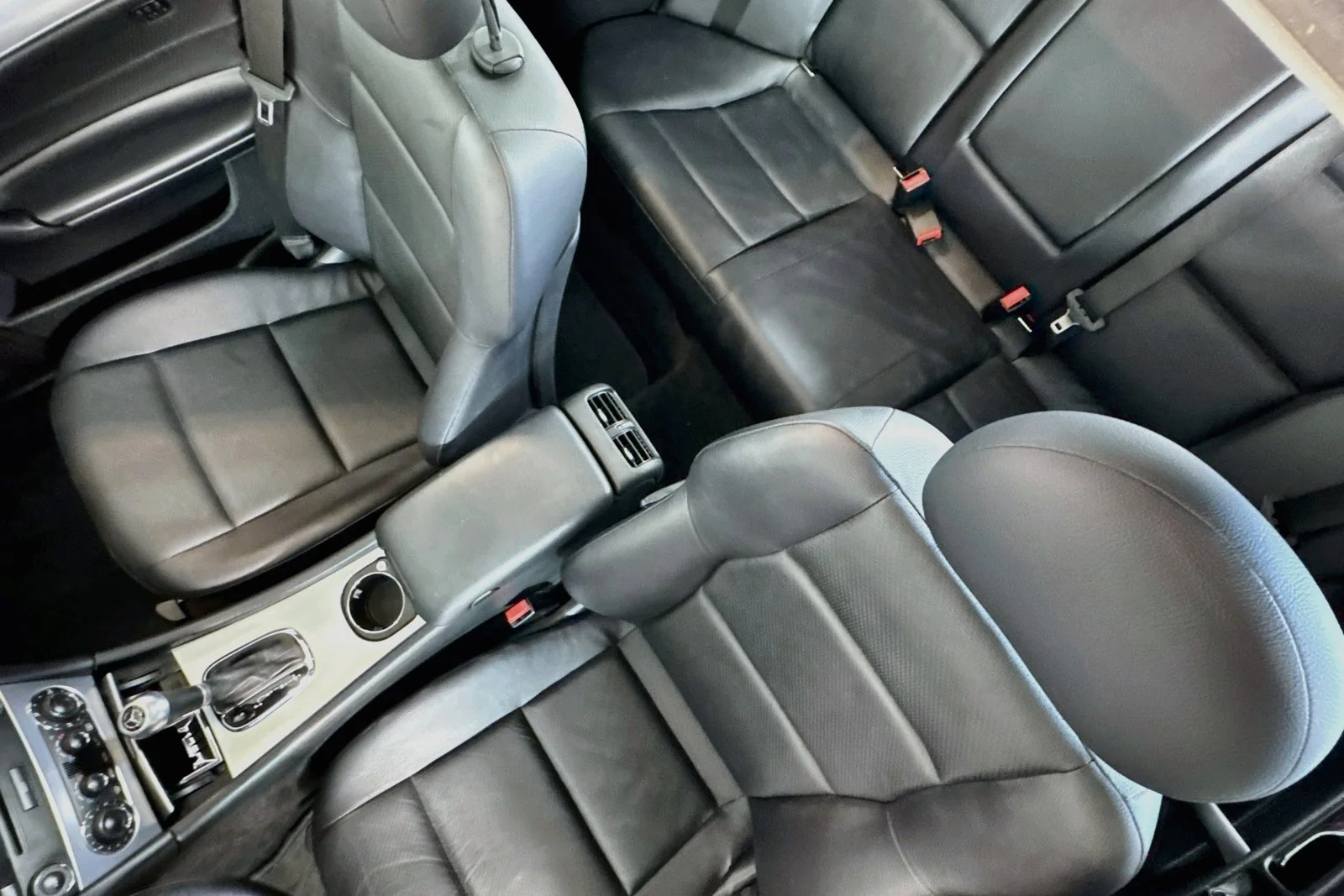 Used 2005 Gold Mercedes-Benz 1.8L image 18