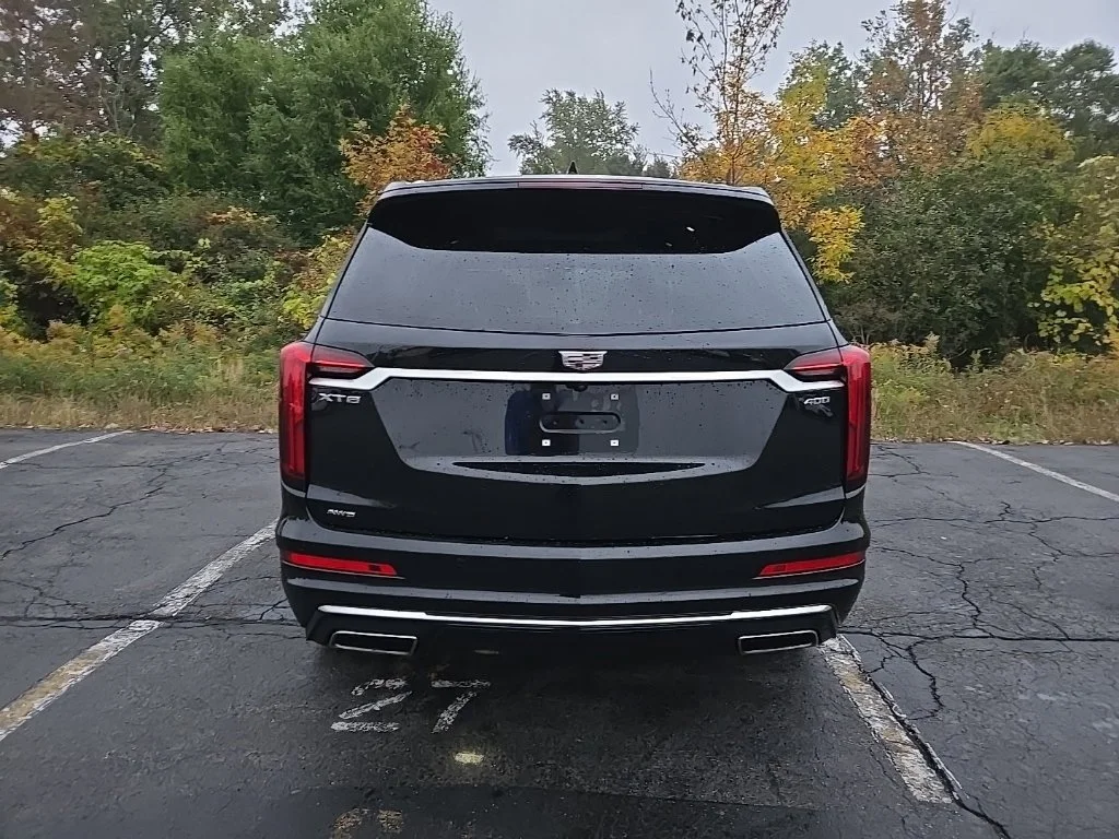 Certified Used 2024 Stellar Black Metallic Cadillac Premium Luxury image 7