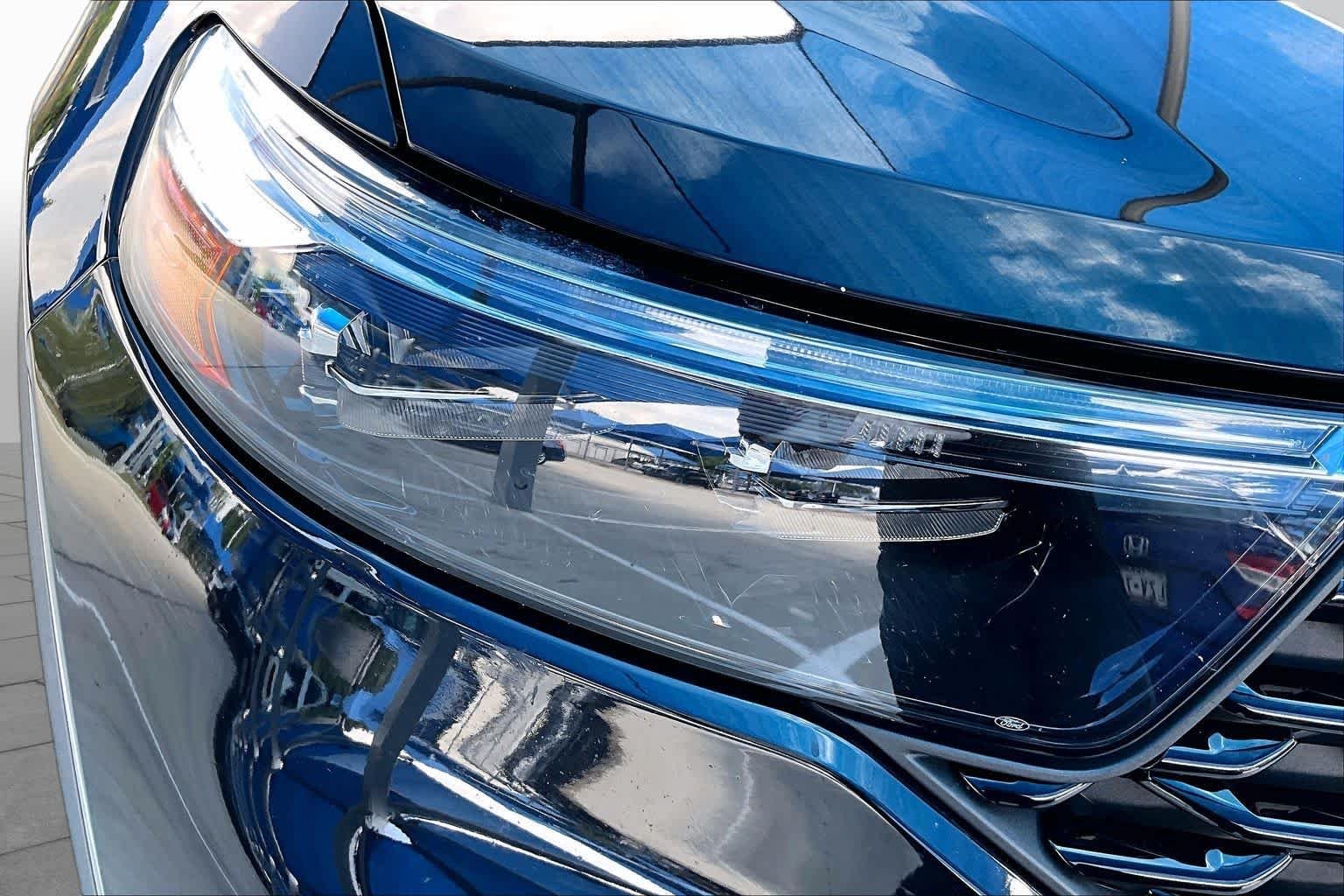 Used 2022 Agate Black Metallic Ford ST-Line image 27