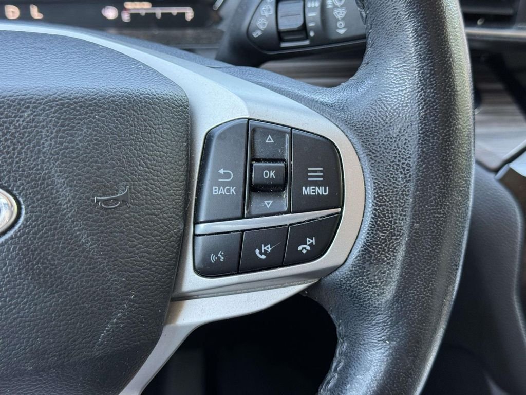 Used 2022 Black Ford Limited image 11