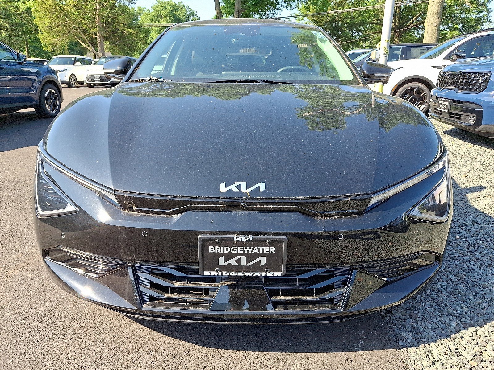 2025 Kia EV6 Wind - Photo 2