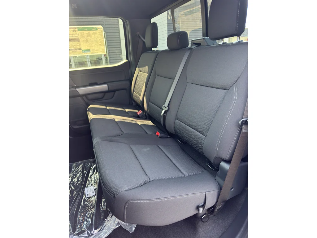 New 2026 Avalanche Ford XLT image 10