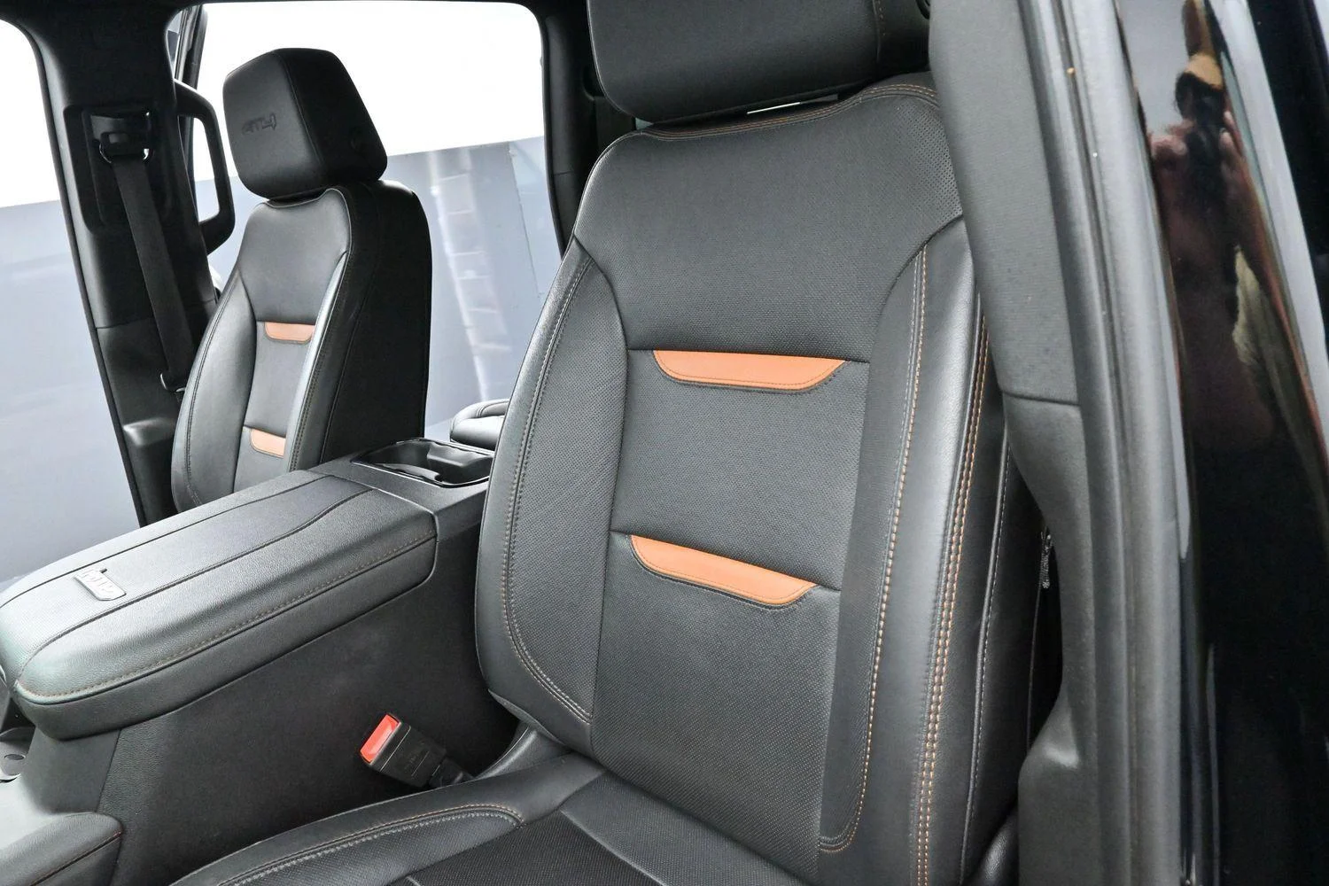 Used 2024 Onyx Black GMC AT4 image 15