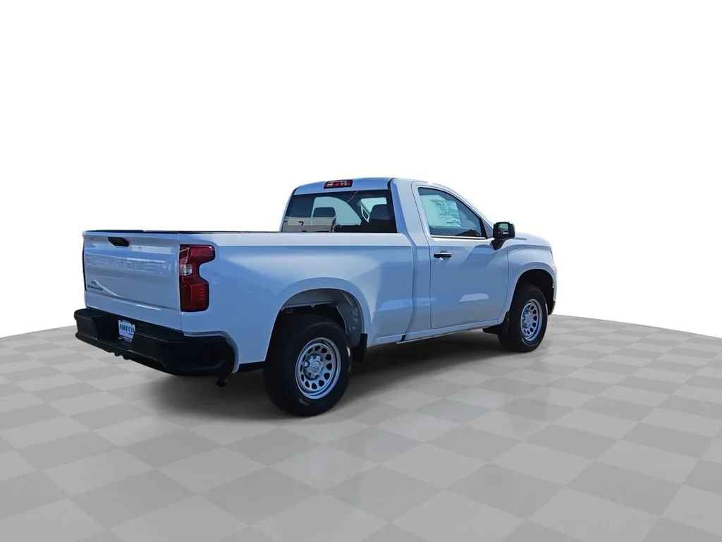 New 2026 Summit White Chevrolet WT image 8