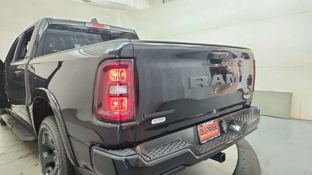 New 2026 Diamond Black Crystal Pearl-Coat Exterior Paint RAM Big Horn/Lone Star image 17