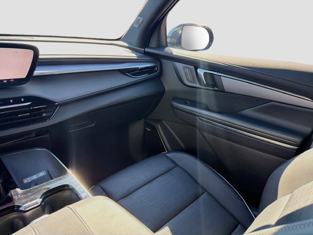 Used 2026 White Buick Sport Touring image 24