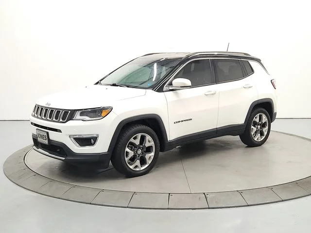 Used 2018 White Jeep Limited image 4