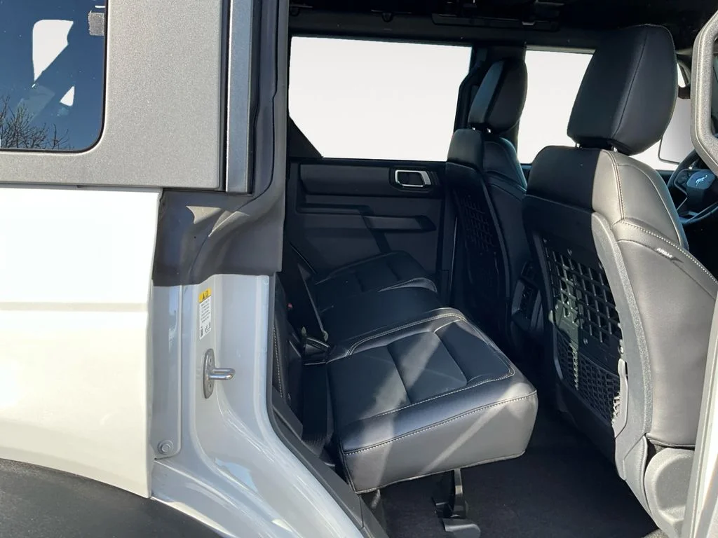 New 2026 AVALANCHE GRAY Ford Badlands image 12