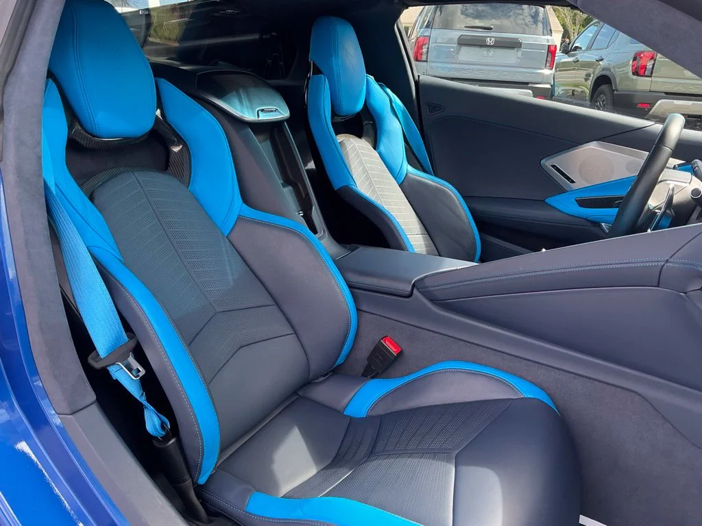 Used 2021 Blue Chevrolet Stingray image 20