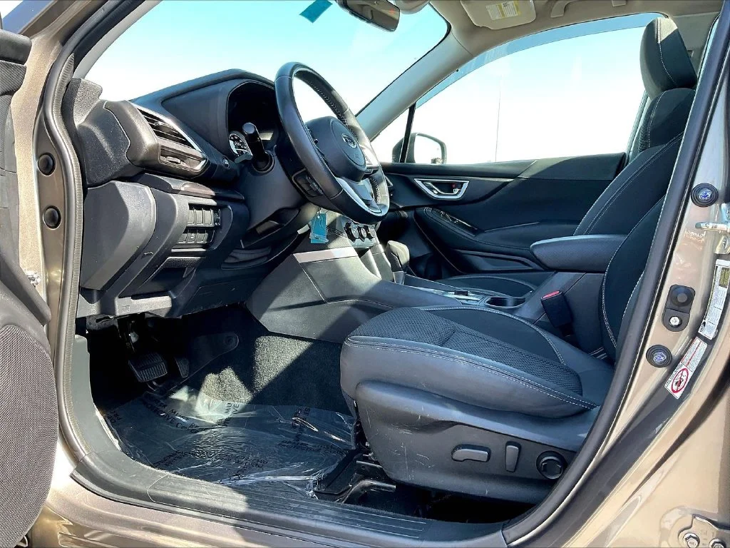 Used 2019 Sepia Bronze Metallic Subaru Premium image 40