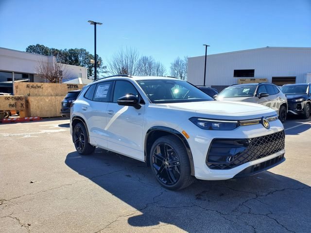 New 2026 White Volkswagen 2.0T SE R-Line Black image 3