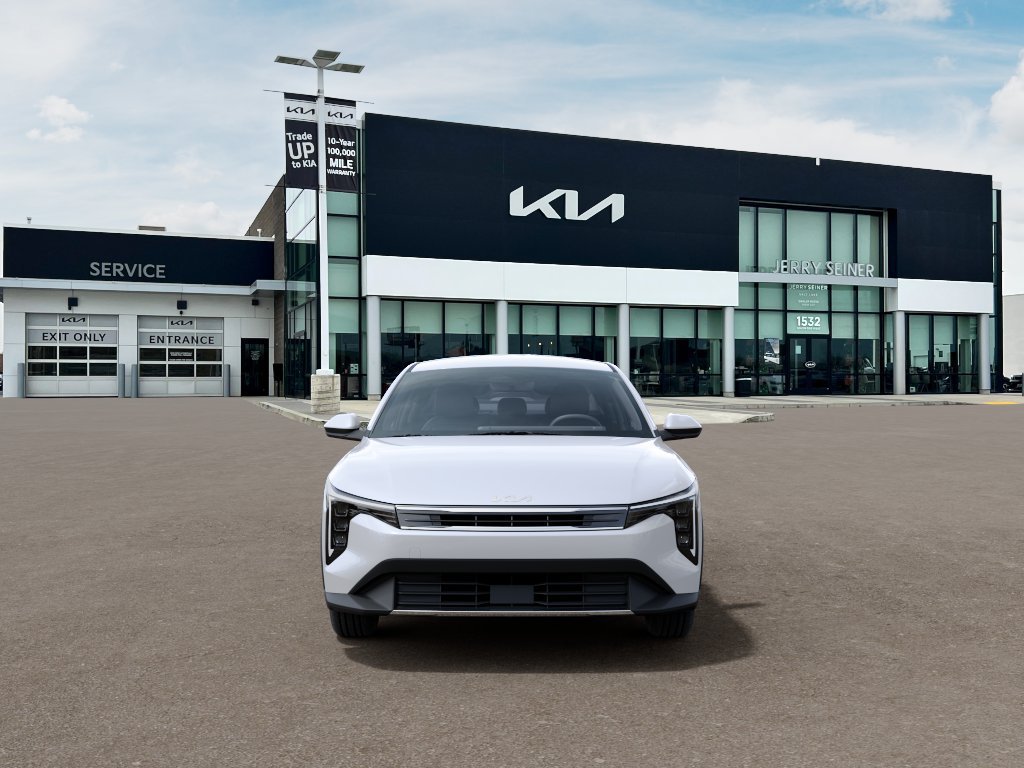 New 2026 Snow White Pearl Kia EX image 2