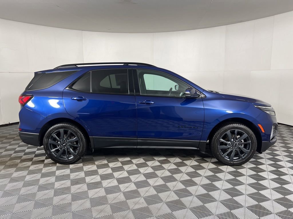 Used 2022 Blue Glow Metallic Chevrolet RS image 12