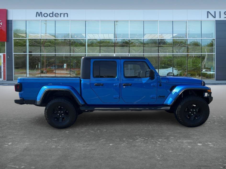 Used 2021 Hydro Blue Pearlcoat Jeep Sport S image 4