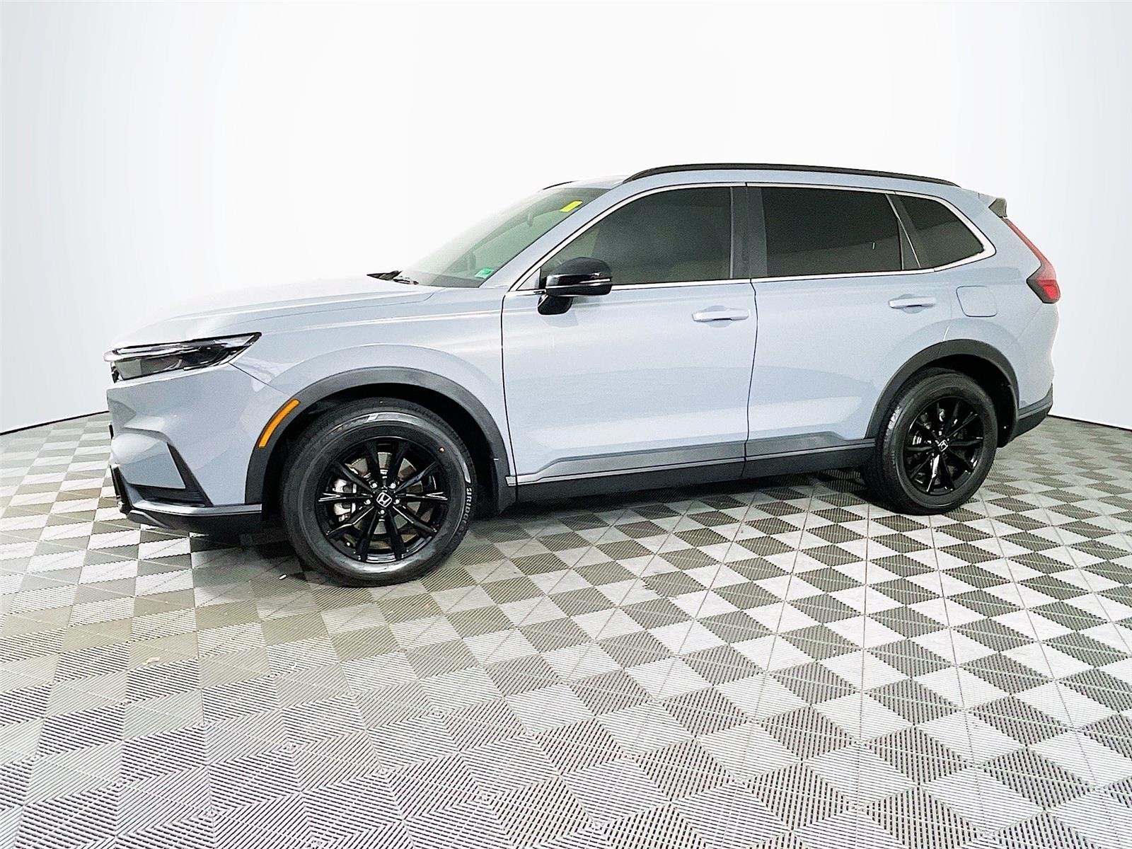 Used 2023 Urban Gray Pearl Honda Sport image 4