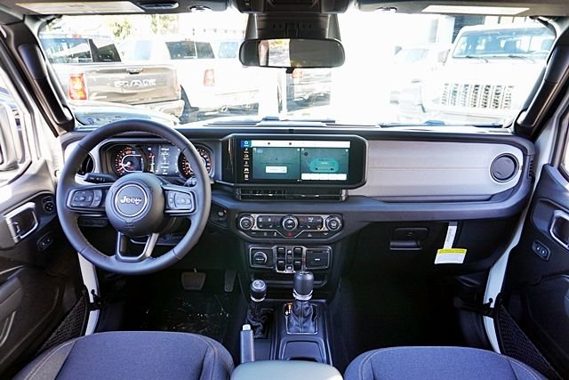 New 2026 Bright White Clear-Coat Exterior Paint Jeep Sport S image 27