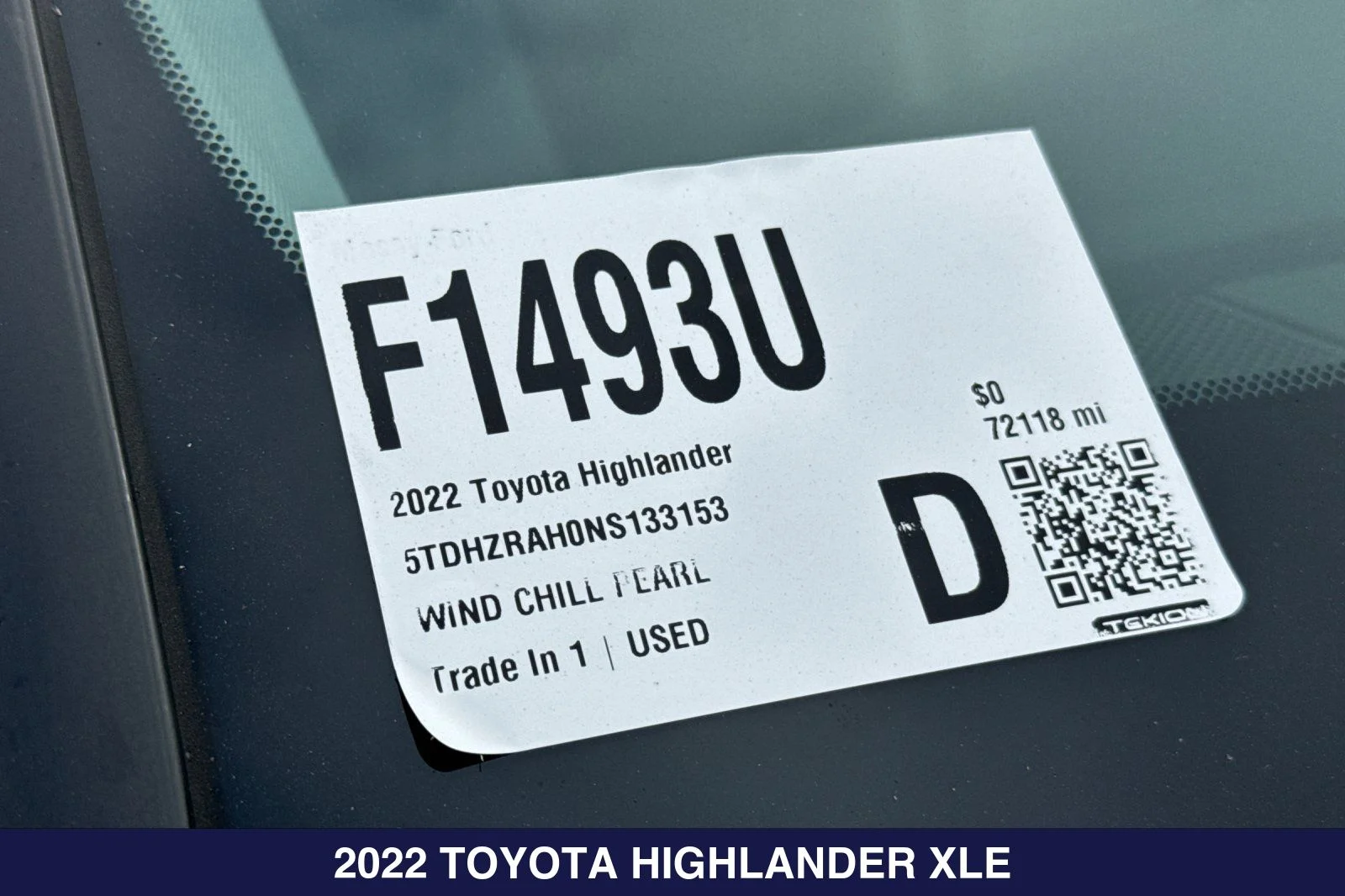 Used 2022 Wind Chill Pearl Toyota XLE image 2