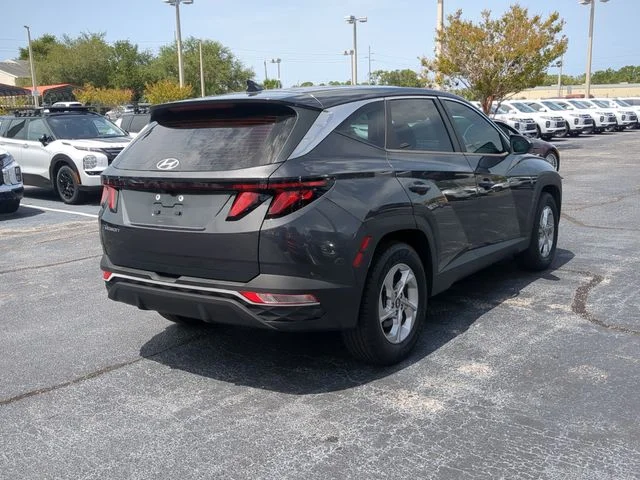 Certified Used 2022 Gray Hyundai SE image 6