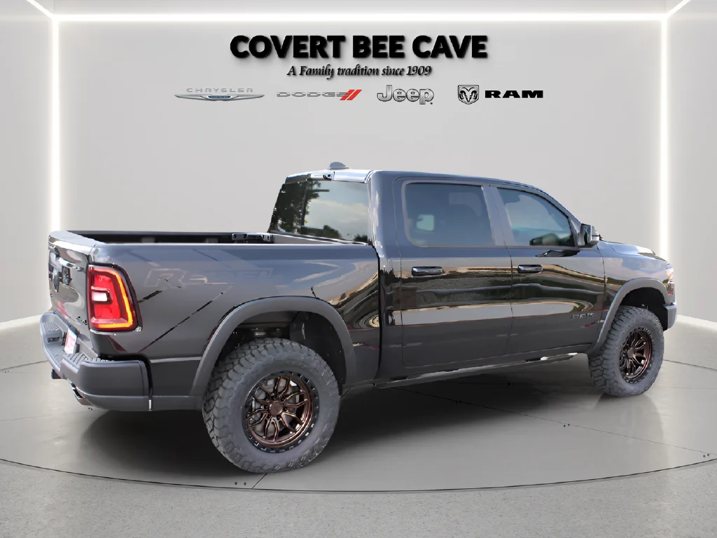 2026 RAM 1500 Rebel - Photo 8