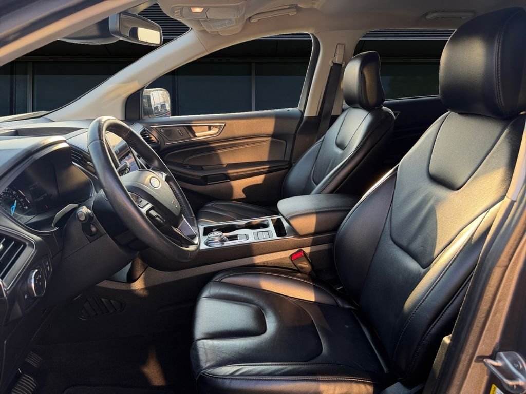 2022 Ford Edge Titanium - Photo 17