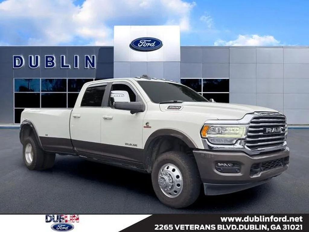 2024 RAM 3500 Pickup Longhorn