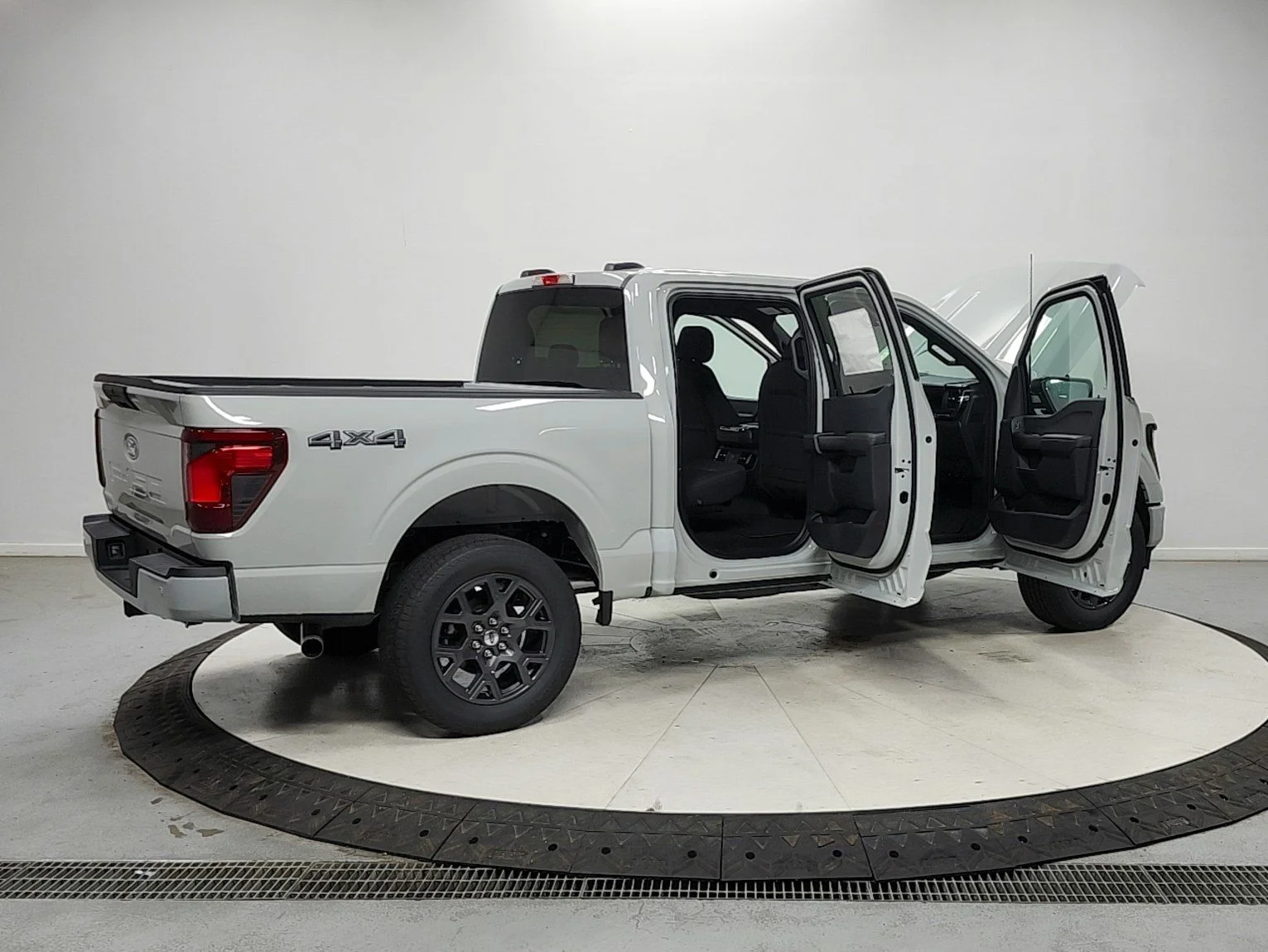 New 2026 Avalanche Ford STX® image 15