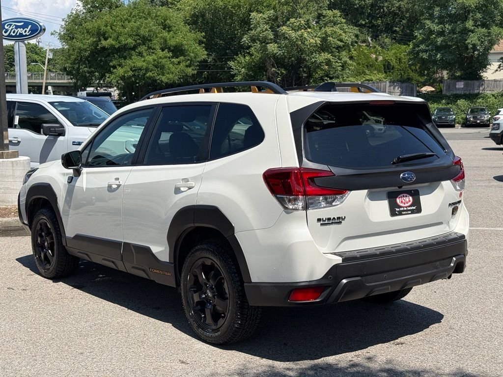 Used 2025 White Subaru Wilderness image 8