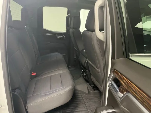 Used 2023 White GMC SLE image 46