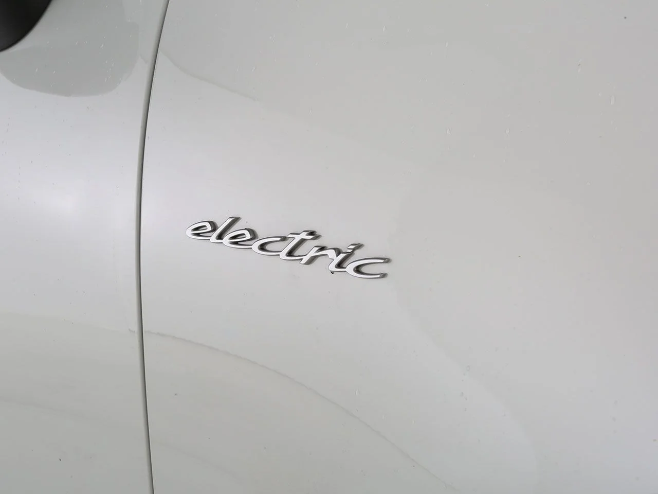 Used 2025 White Porsche 4 image 15