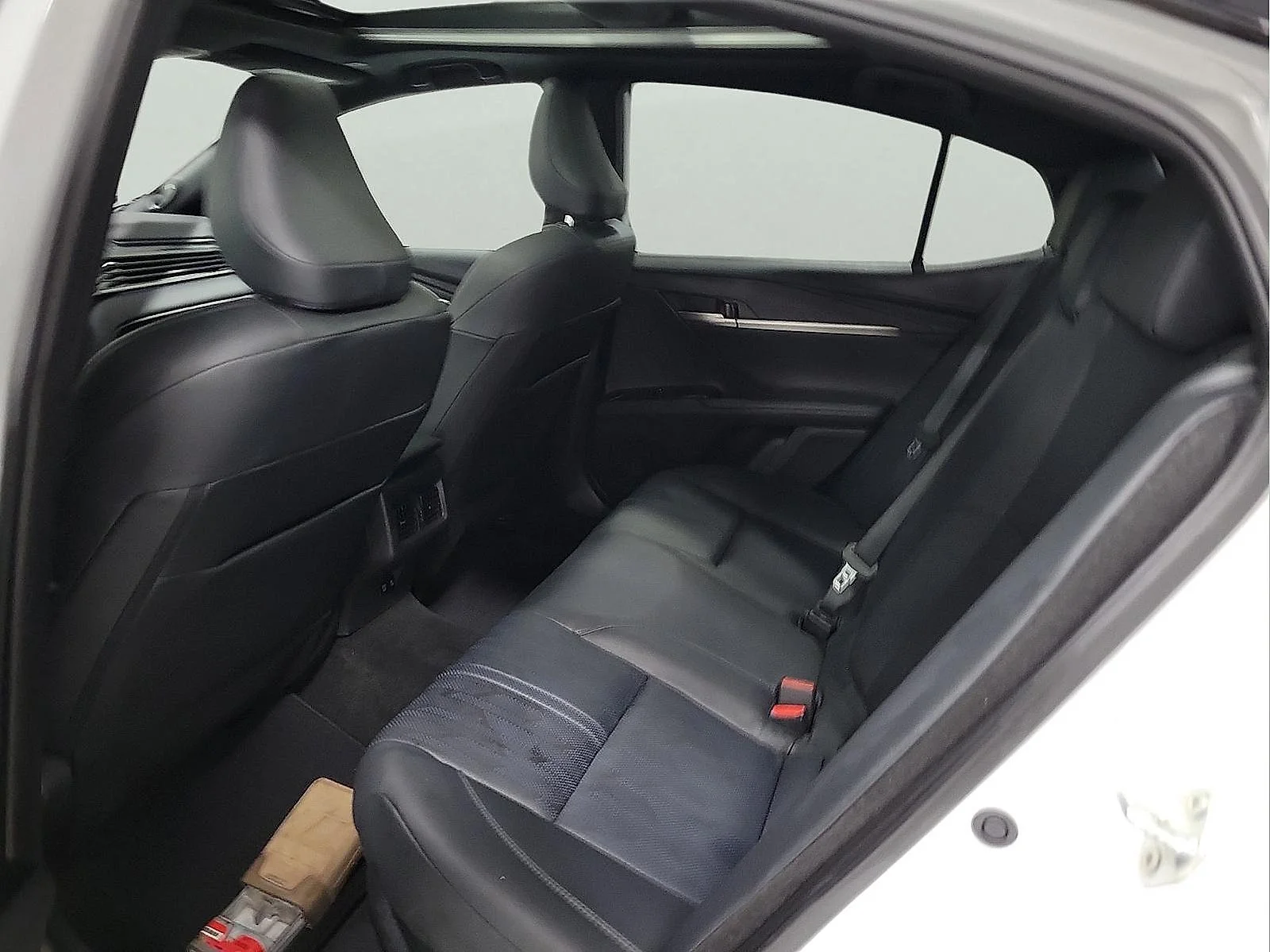 Certified Used 2025 WIND CHILL Toyota XSE image 9