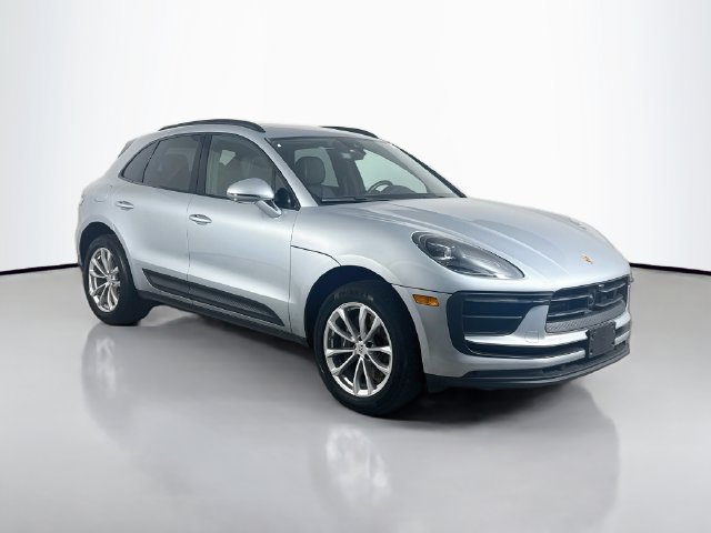 2023 Porsche Macan