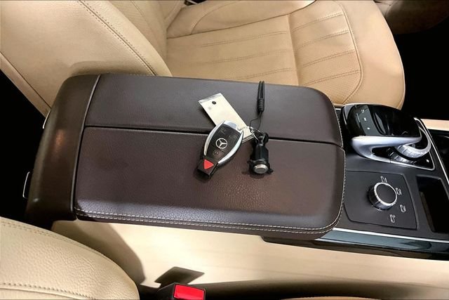 Used 2017  Mercedes-Benz GLE 350 image 29