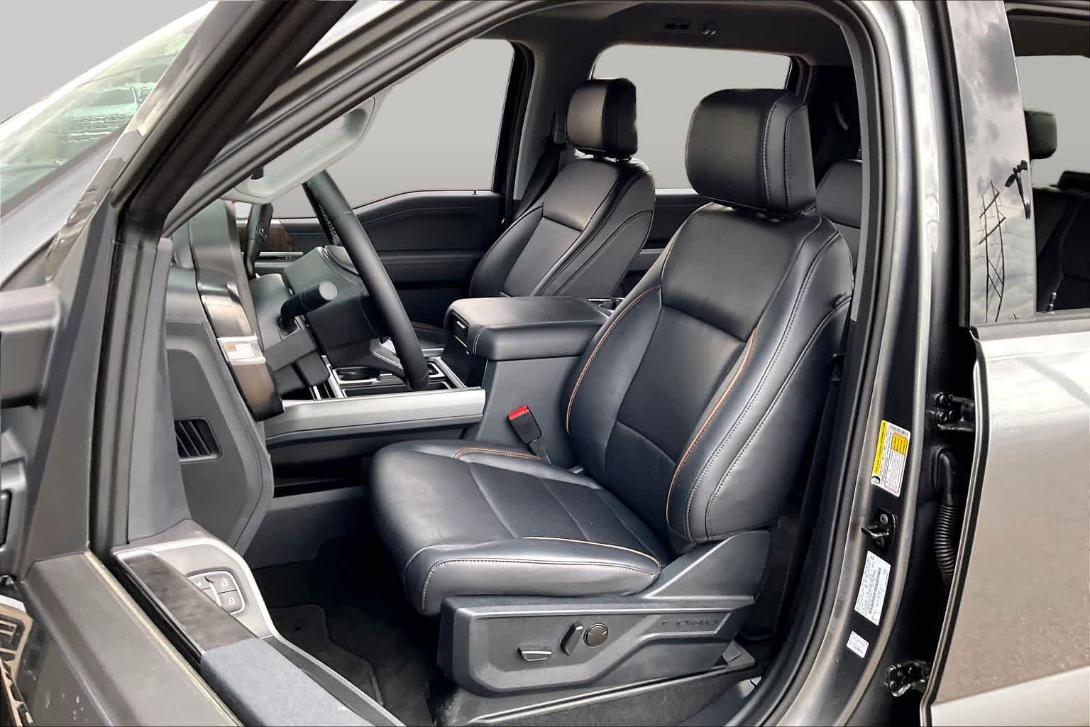 Used 2026 Carbonized Gray Metallic Ford LARIAT image 8