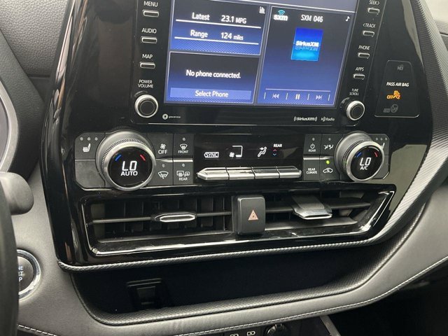 Used 2022 Wind Chill Pearl Toyota XSE image 22