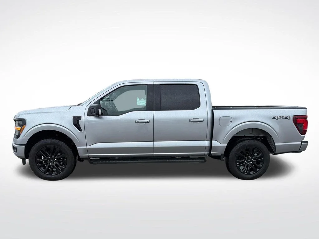 New 2026 Iconic Silver Metallic Ford XLT image 6