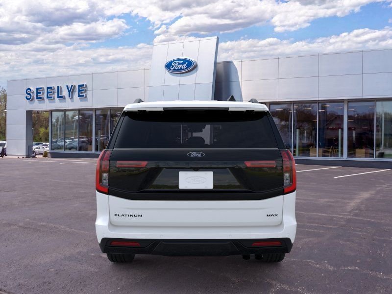 New 2025 Star White Metallic Tri-Coat Ford Platinum® MAX image 29