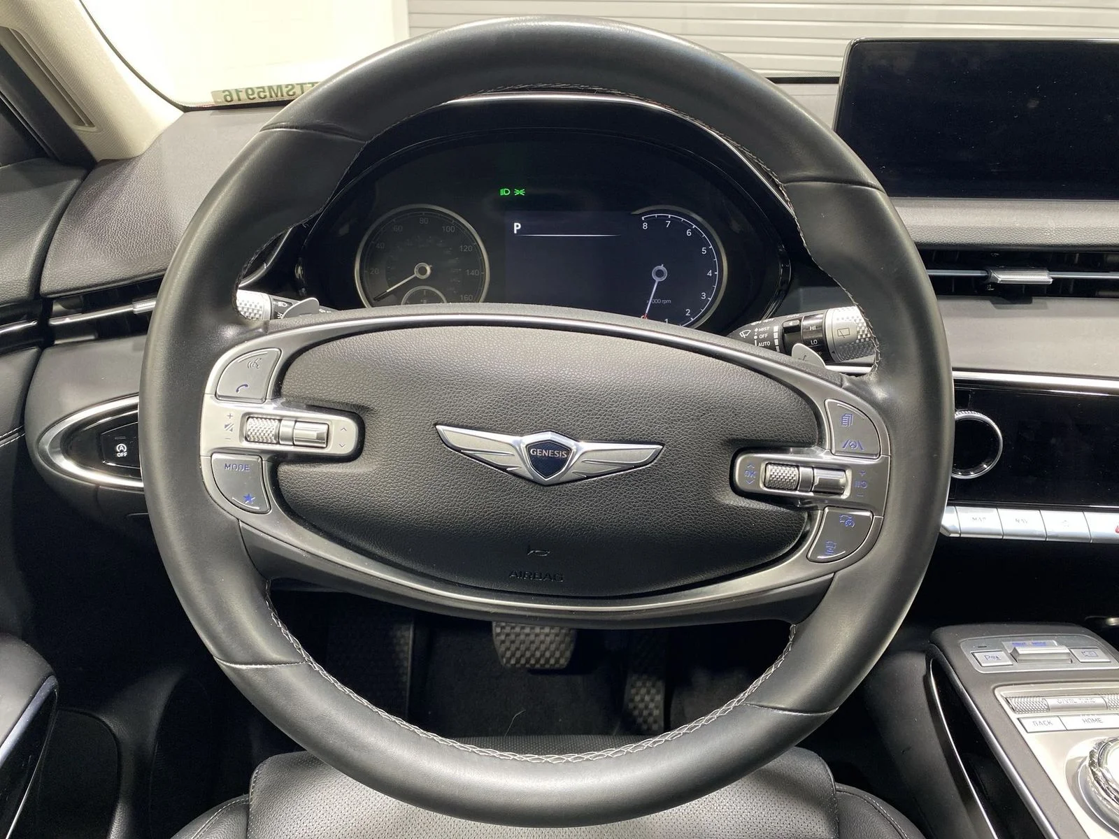 2025 GENESIS GV70 Standard - Photo 14