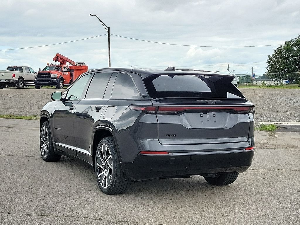 2025 Jeep Wagoneer S Limited photo 4