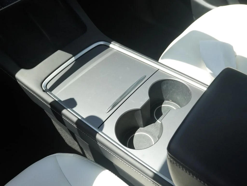 Used 2022 White Tesla Long Range image 13