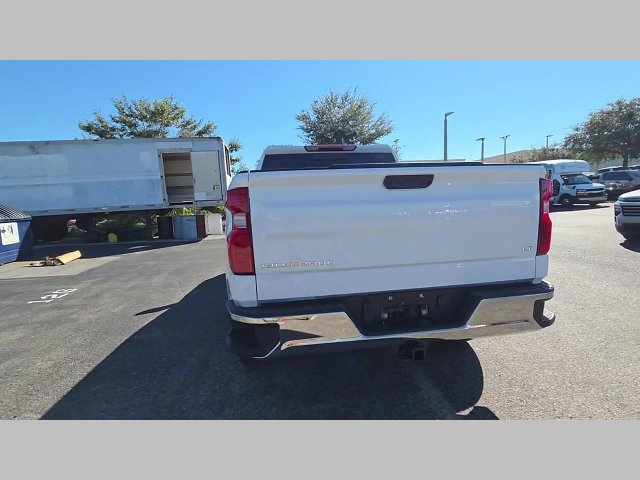 New 2026 Summit White Chevrolet LT image 21
