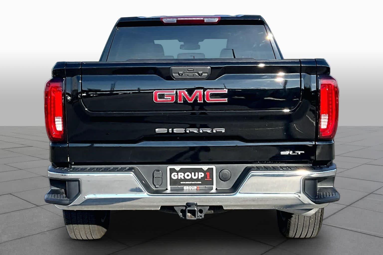 Used 2026 Onyx Black GMC SLT image 5