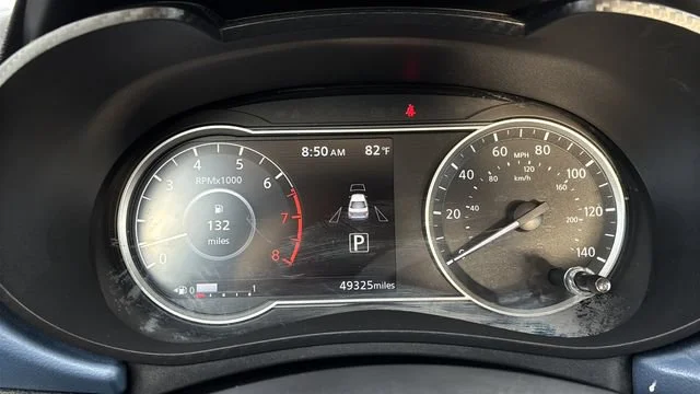 Used 2025  Nissan SV image 13