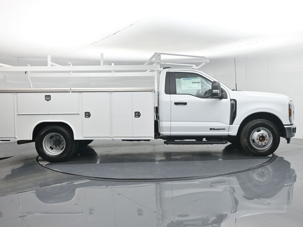 New 2025 Oxford White Ford XL image 31
